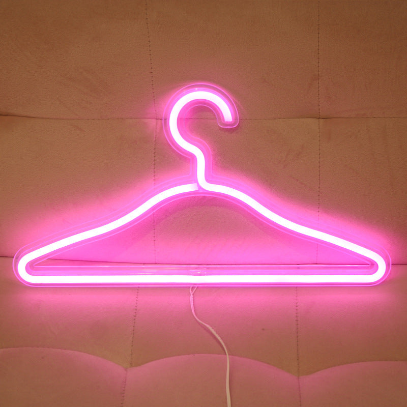 Neon Fringe Wall Décor Pink